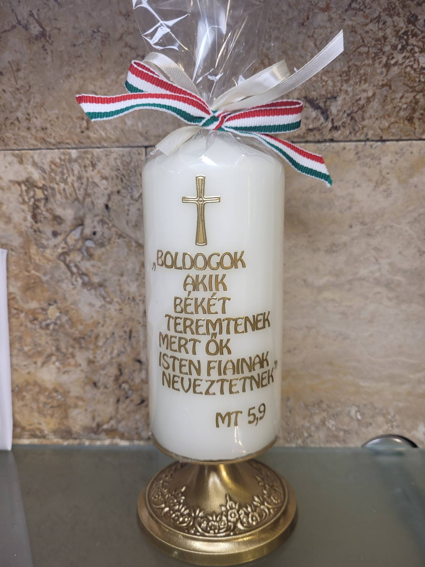 Ajándékgyertya Isten Szavával gyertyatartón kérésére egybecsomagoljuk! 