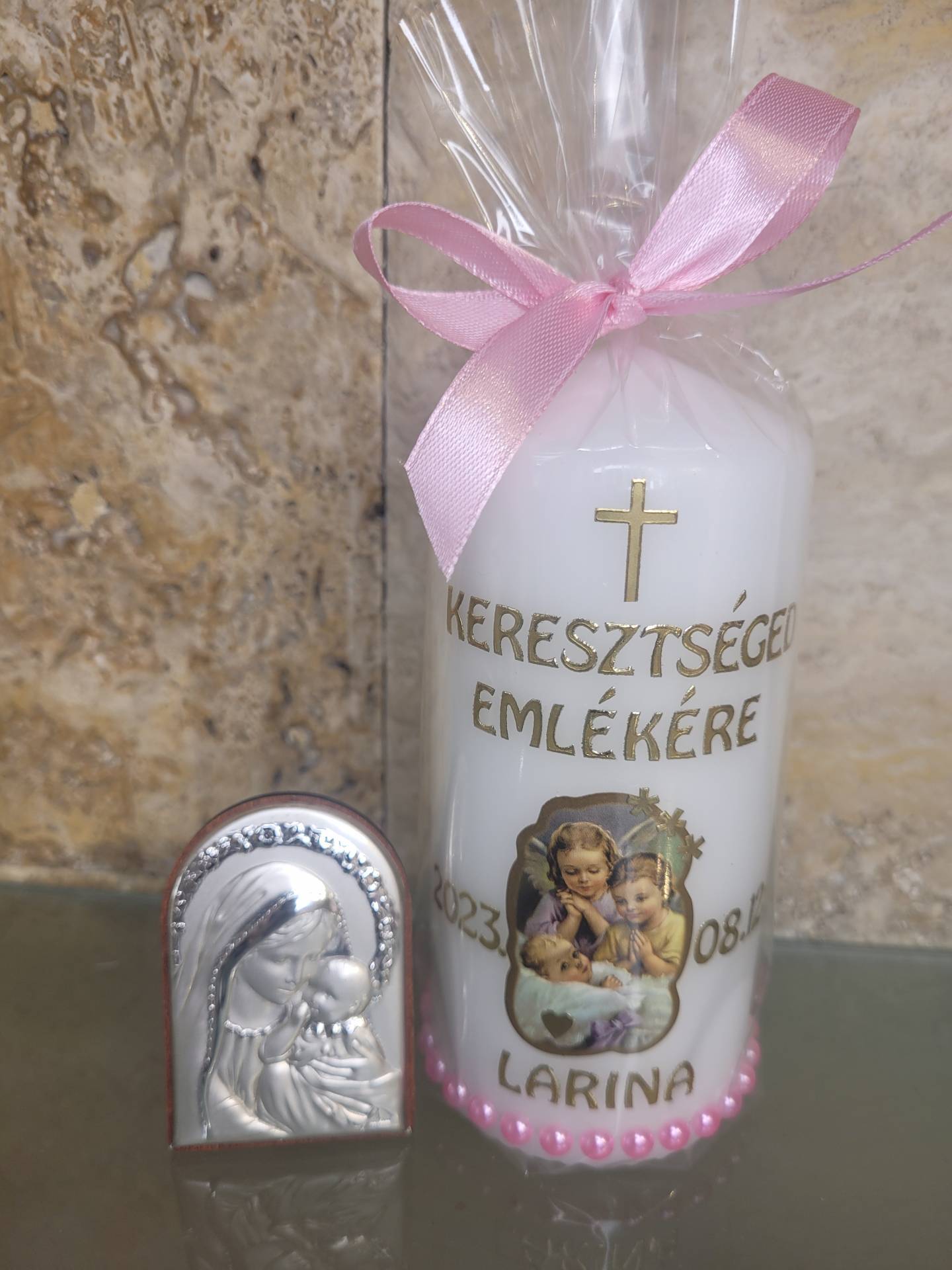 Keresztséged Emlékére Névreszoló gyertya Keresztelői éremmel  