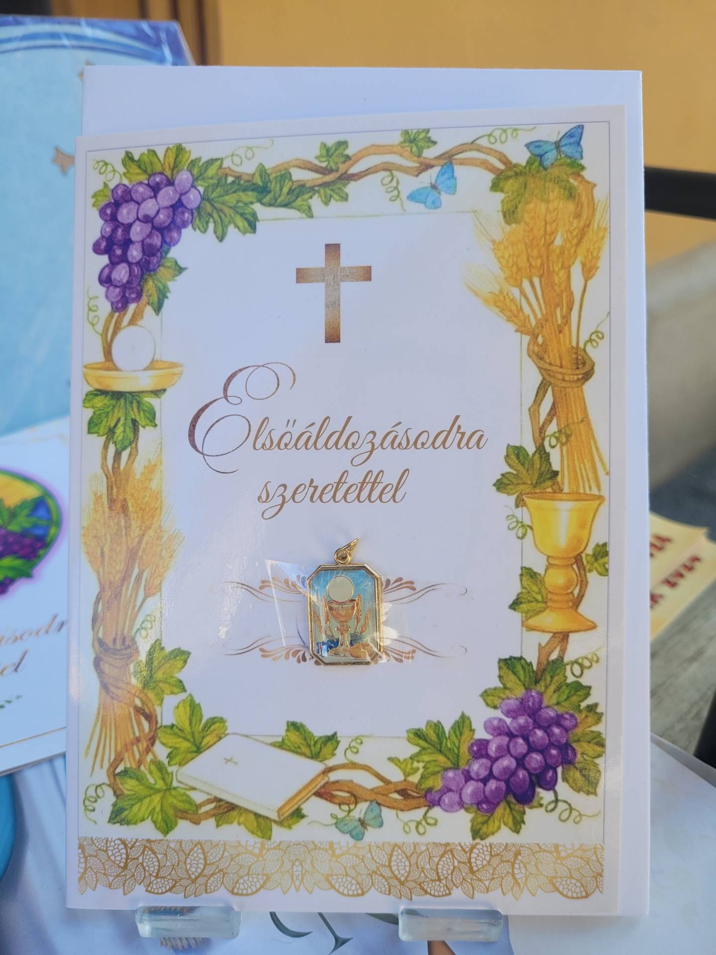 Elsőáldozásra Gratulációs Lap Isten szavával+ Oltáriszentség Érem 