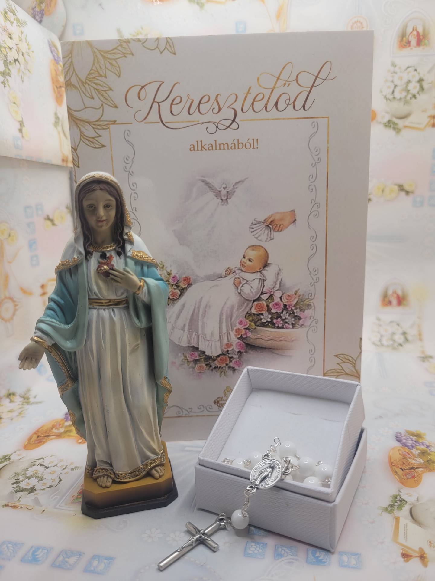 Keresztelőre Ajándékcsomag Kislánynak és kisfiúnak is Ajándékozható 
