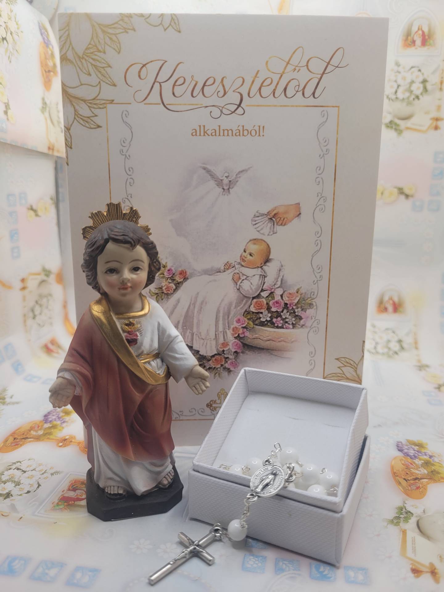 Keresztelőre Ajándékcsomag Kislánynak és Kisfiúnak is ajándékozhatja Bárki szeretettel 