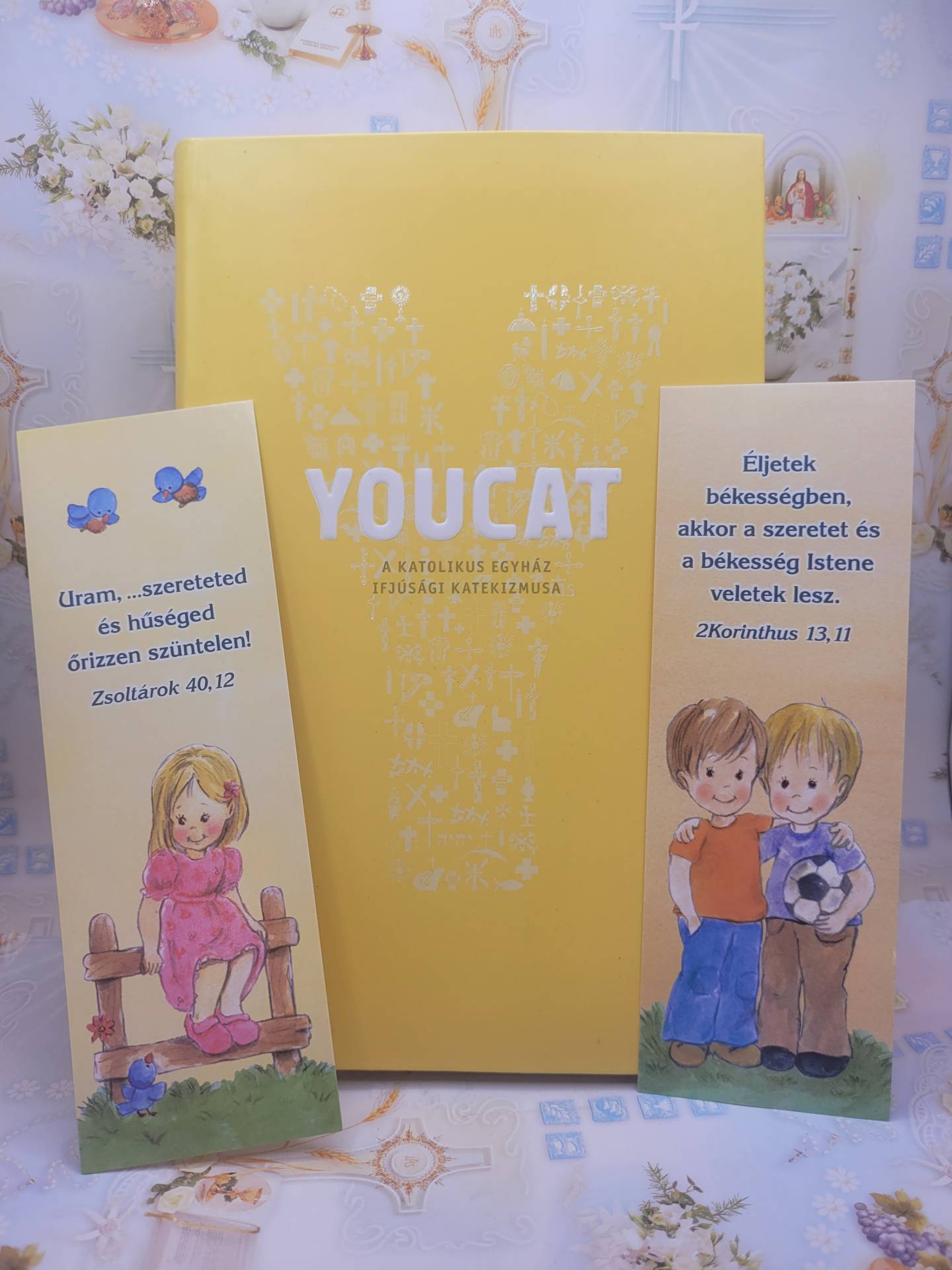 Elsőáldozóknak egy kiváló könyv!Telis tele Életanácsokkal!Pápa Ajánlásával! + isten szavával könyvjelző 