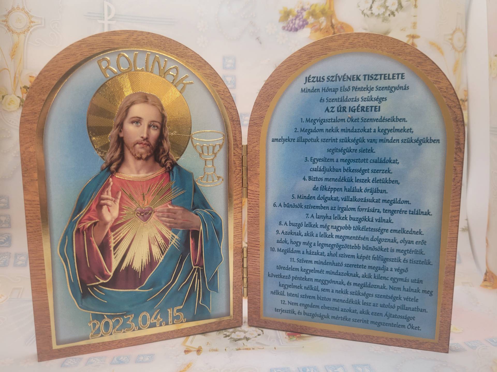 Elsőáldozóknak Jézus szive imaoltár feliratozzuk! 