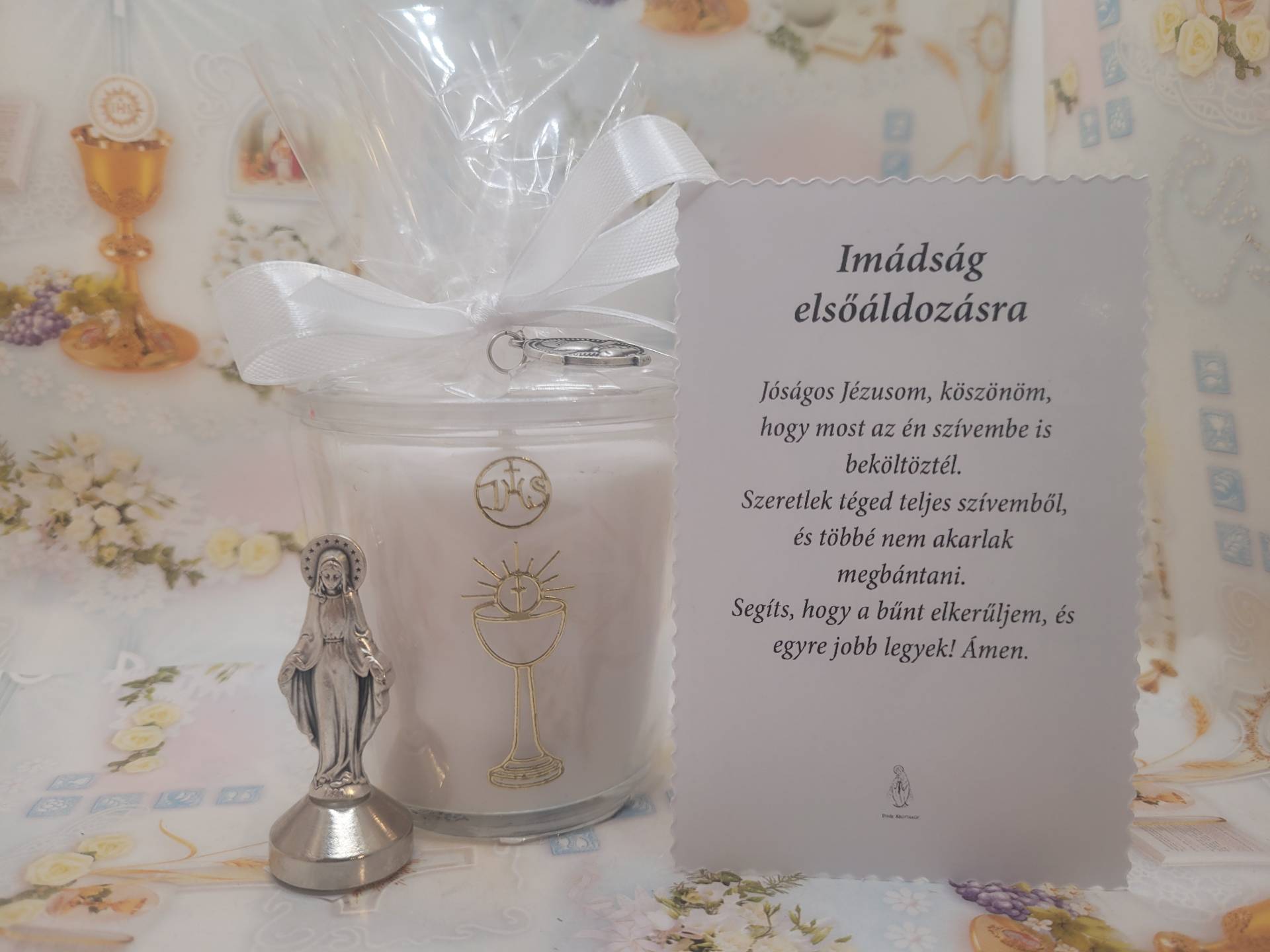Elsőáldozóknak Emlékgyertya kehely éremmel+Szűzanyaszobor 5cm + Áldozás utáni imával szentképen 