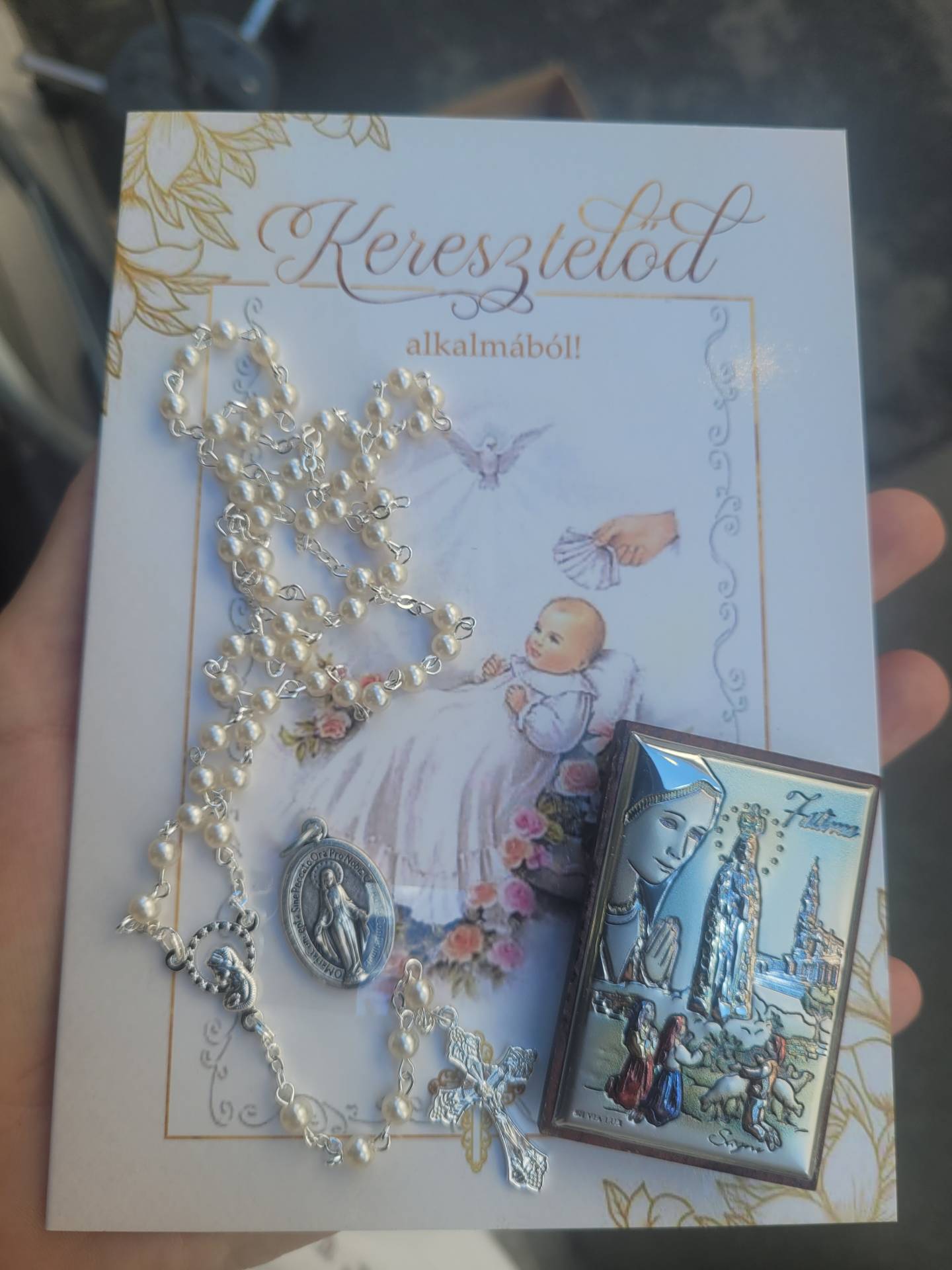 Keresztelőre Kislánynak és kisfiúnak is nagyon szép Ajándék! 