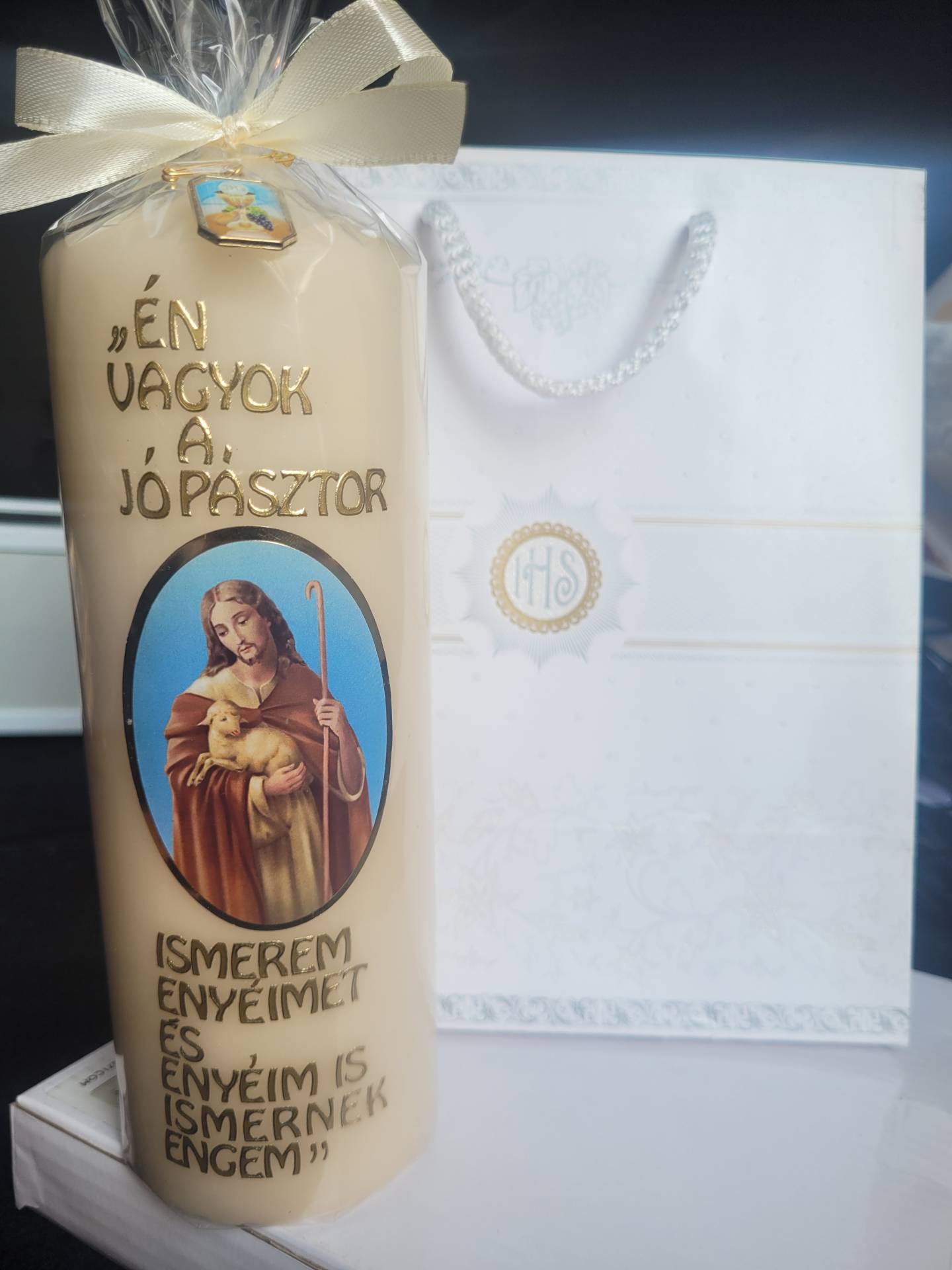 Elsőáldozóknak imagyertya,Szentirásból A JÓ PÁSZTOR IGEVERS!+ Ajándéktáska 