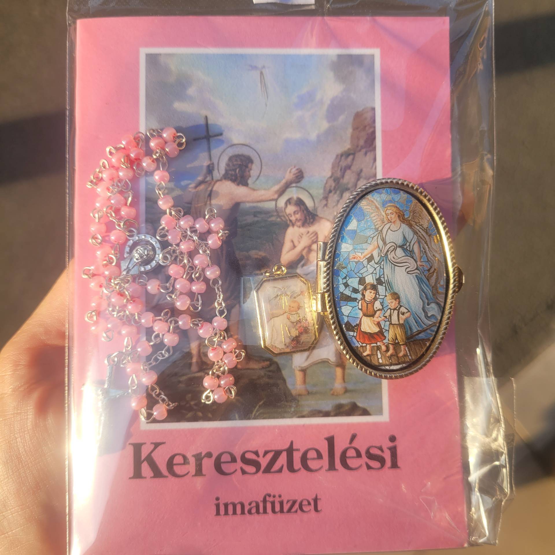Keresztelőre kislánynak Ajándékcsoamag! Fiúknak is Elkészitjük! 
