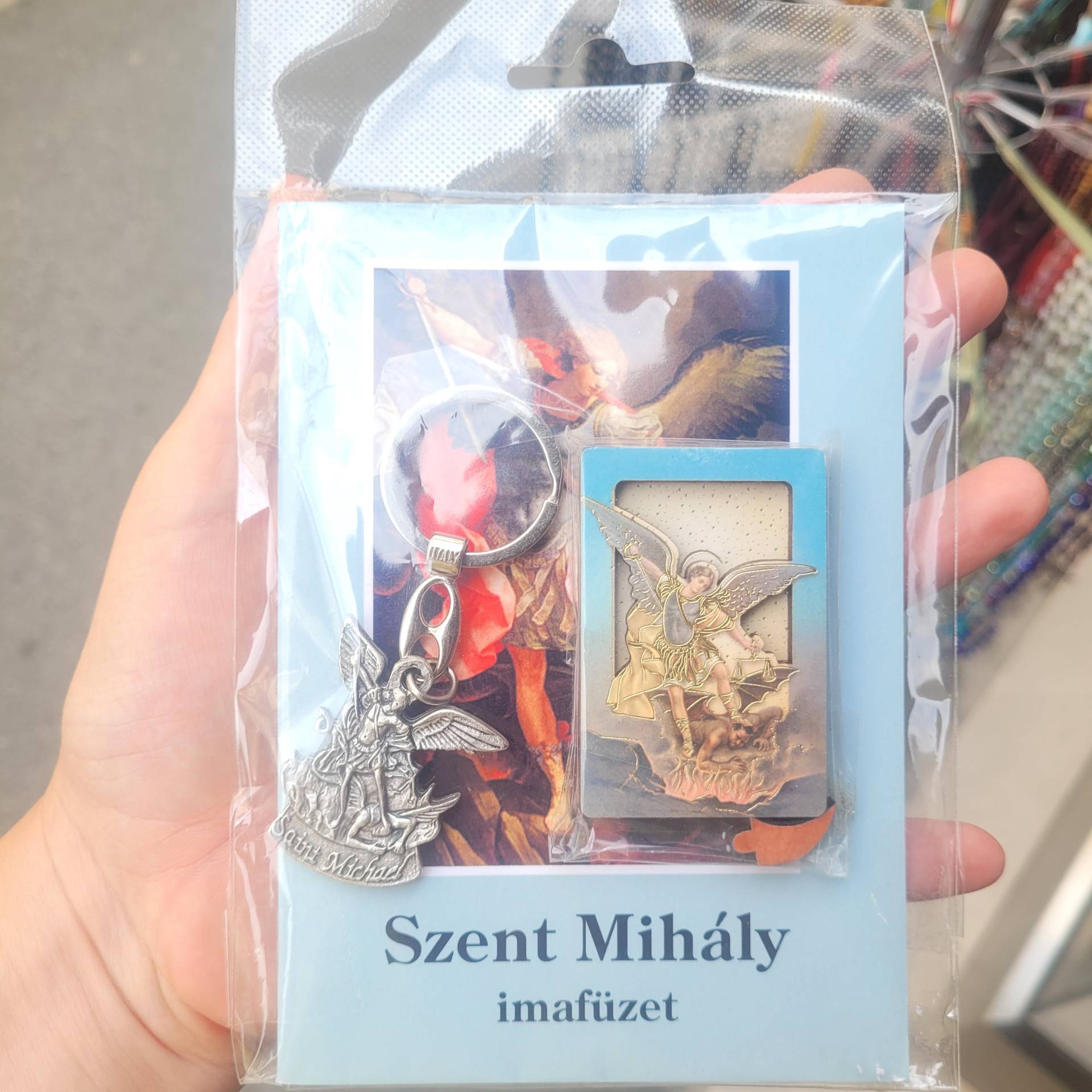 Szent Mihály Arkangyal / AGONOSZOK ELLEN VÉD/ajándékcsomag  