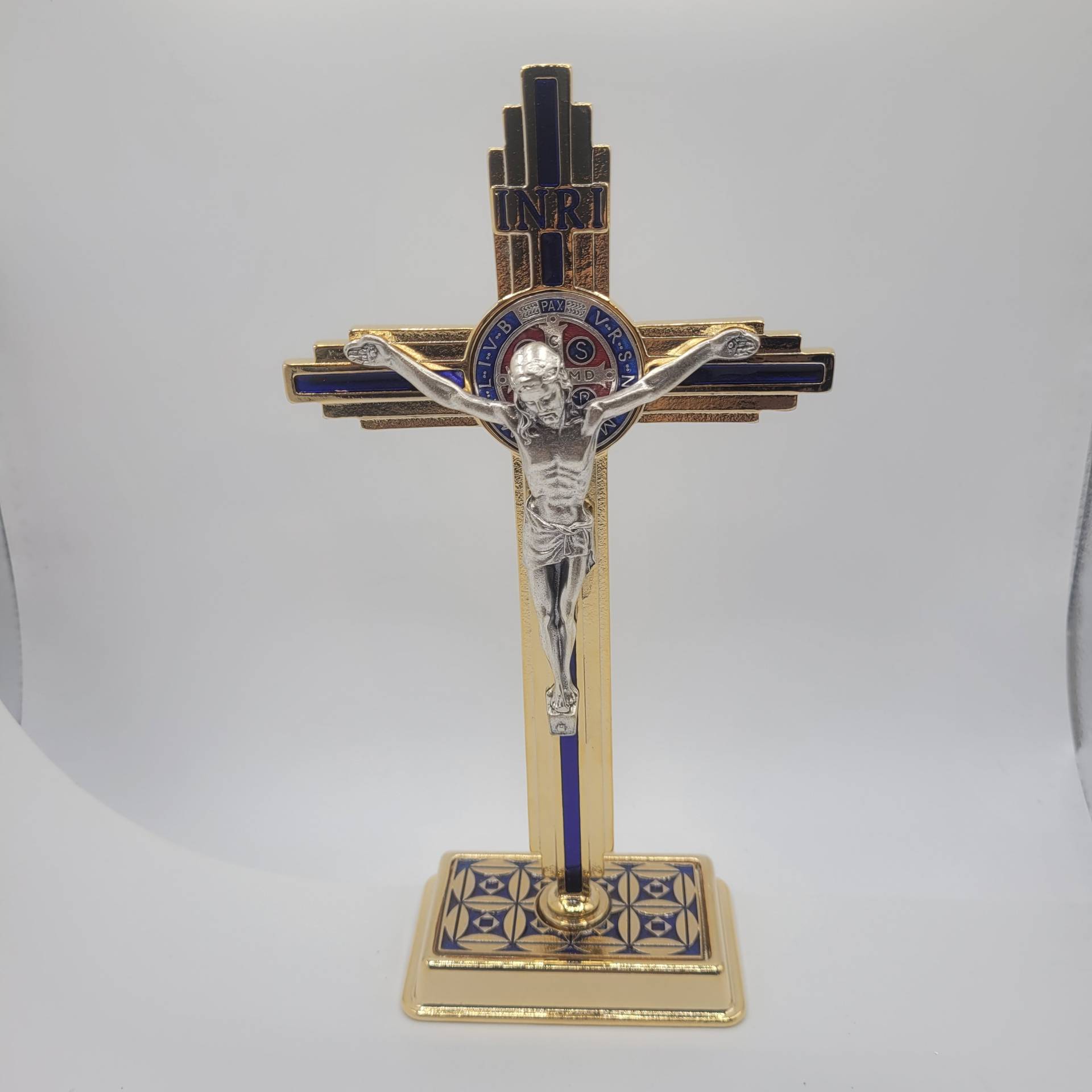 Bérmálásra ajándék Talpas Kereszt Méret: 20cm*11cm 