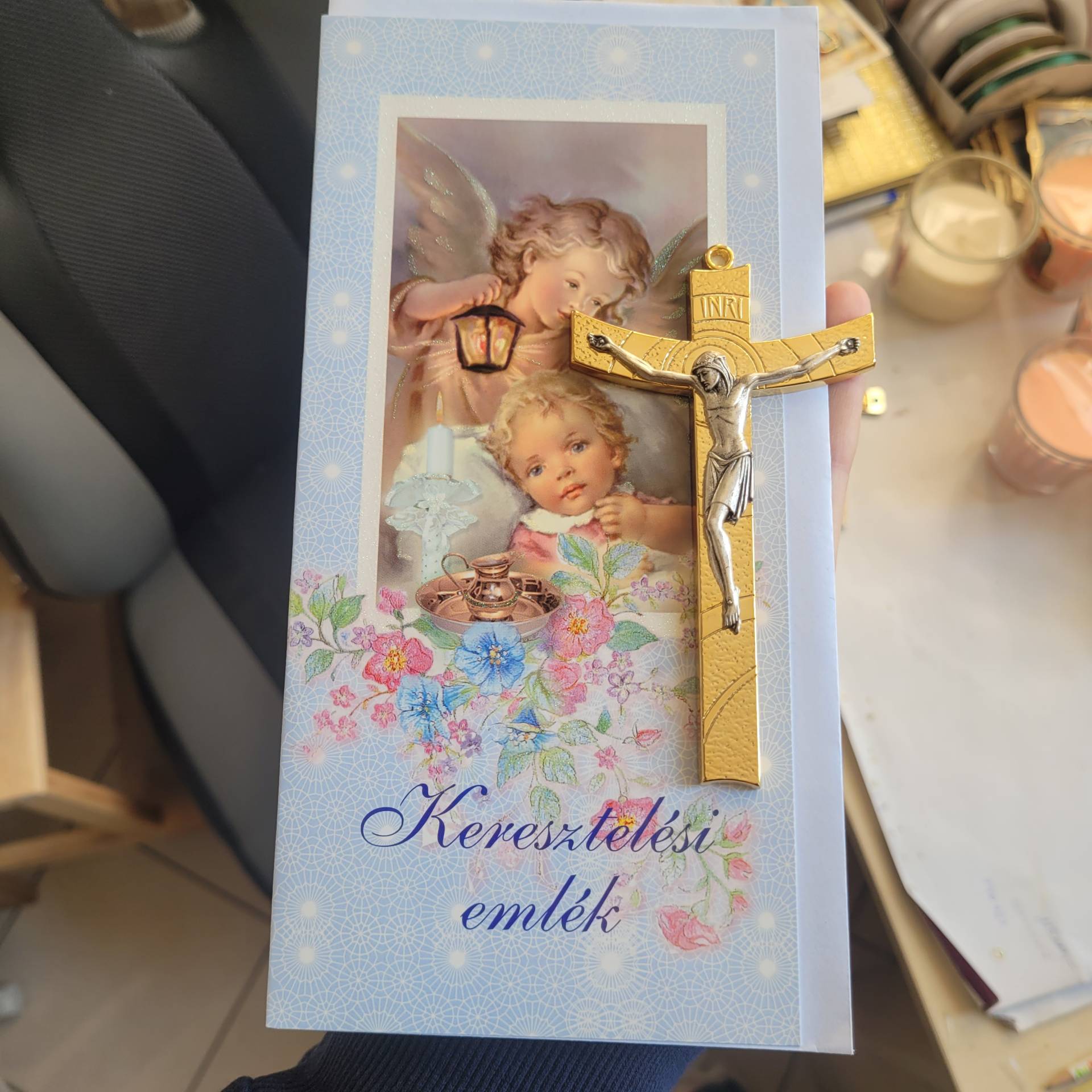 Keresztelőre Életreszoló Ajándék 12cm Swarovski kristály kereszt kisfiú szobájába! + Emléklap jókivánságunkat irjuk bele! 