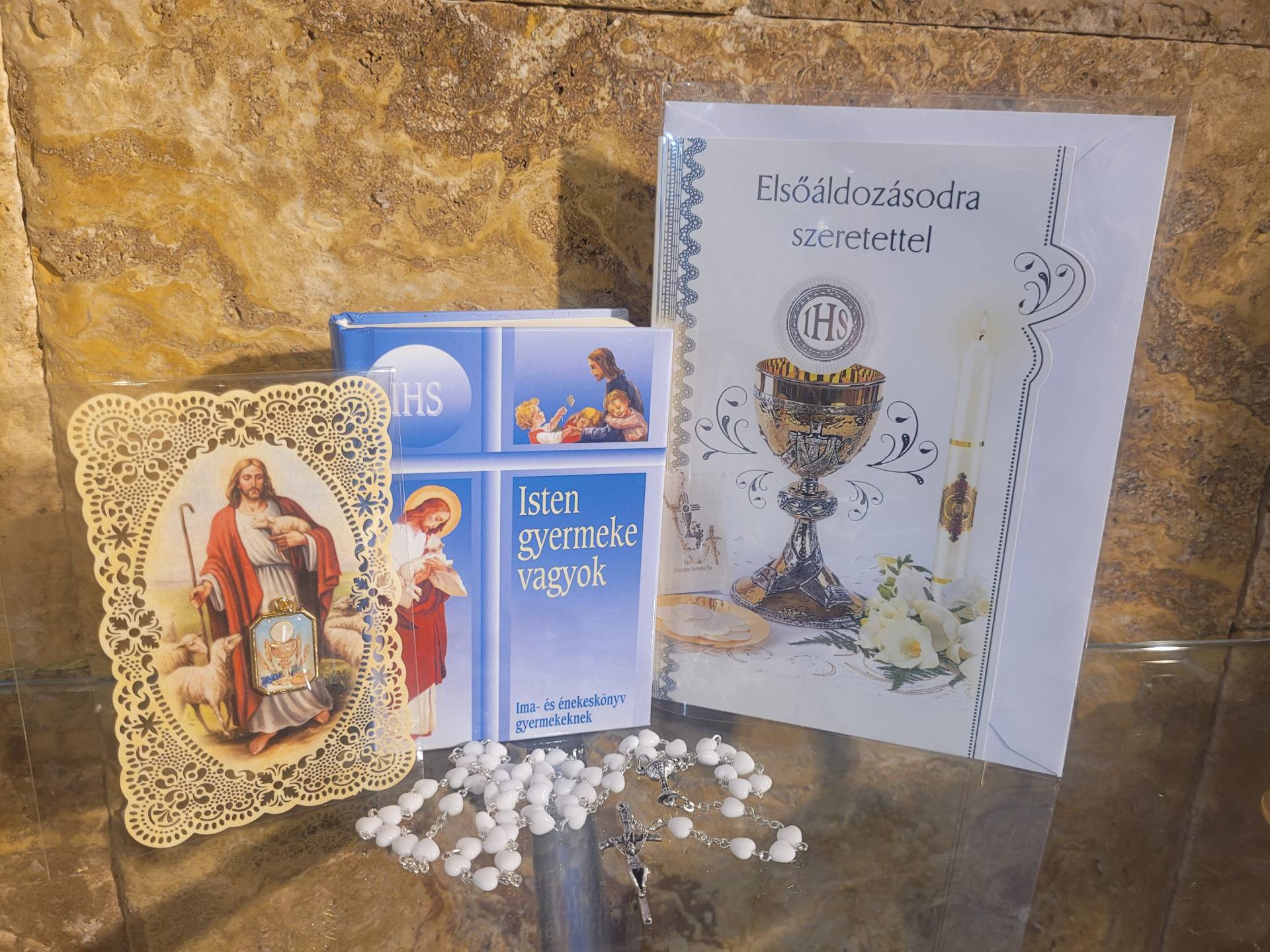 Elsőáldozásra Ajándékcsomag Fiúknak és Lányoknak is Ajánlom 