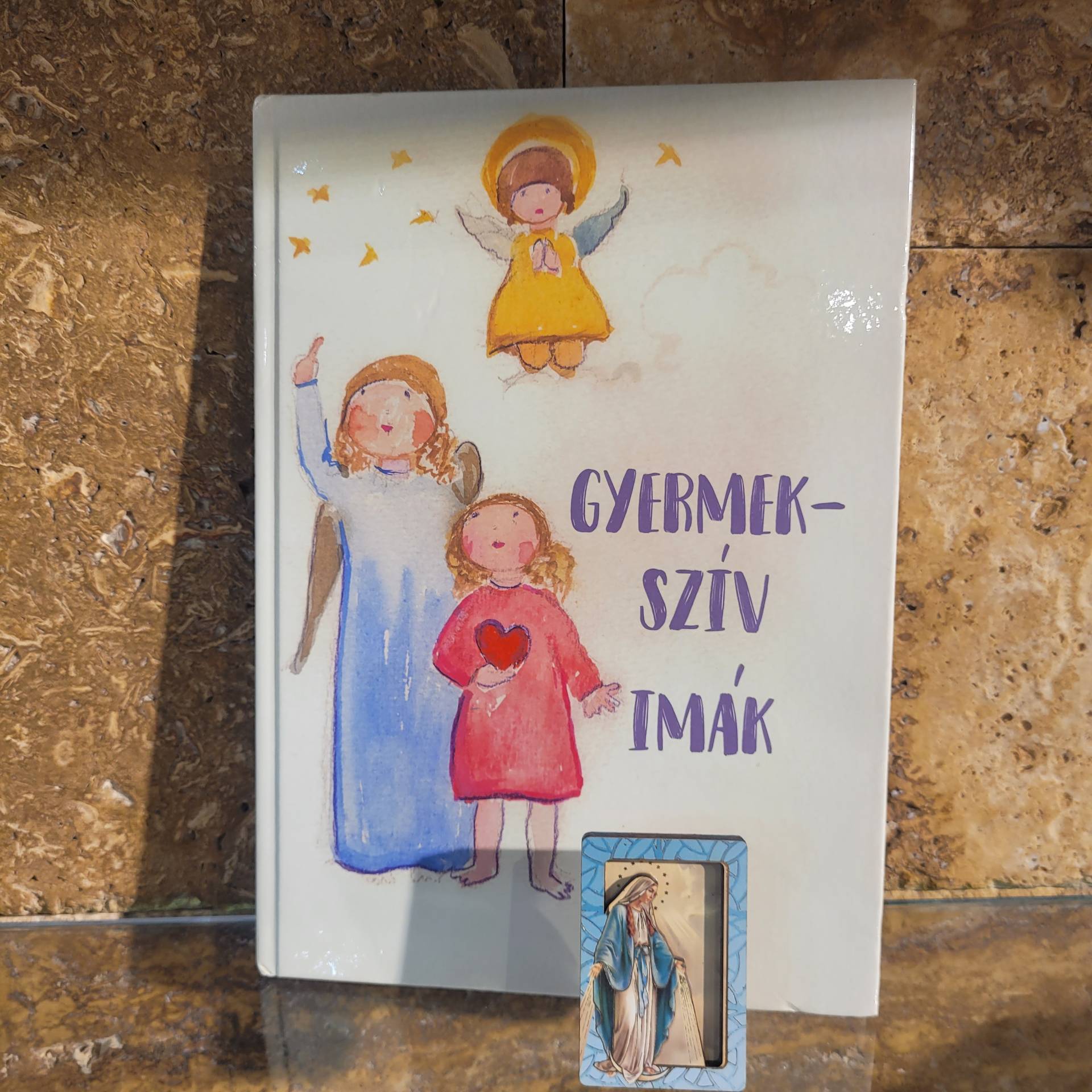 Gyerekeknek egy nagy Kedves könyv Telis Tele rajzokkal imákkal + Segitő Szűzanya Plakett Gyerekszobába! 