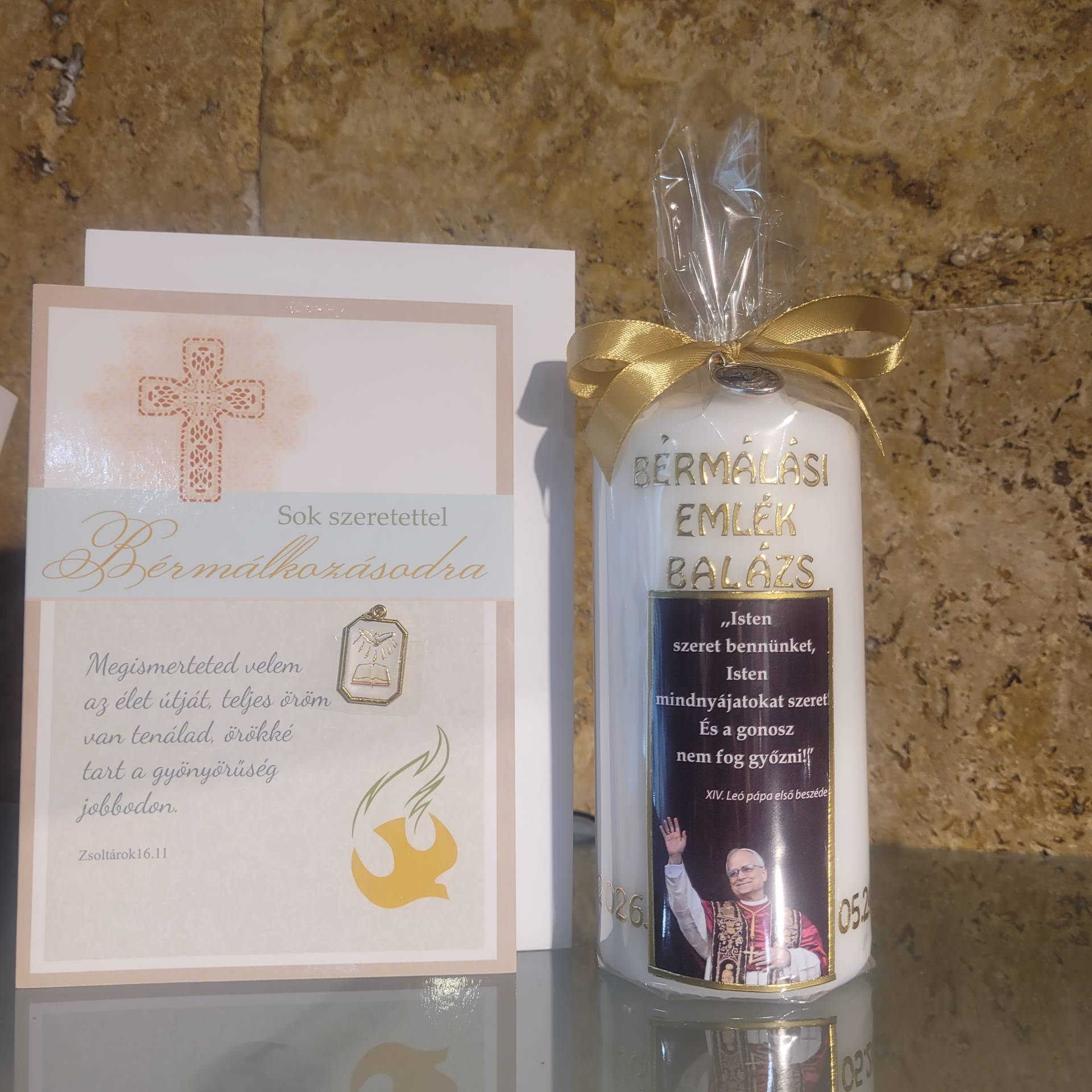 Bérmálásra Leó Pápás gyertya Feliratozzuk Név + bérmálás dátuma kerül rá!+ gratulációs Lap Isten szavával 